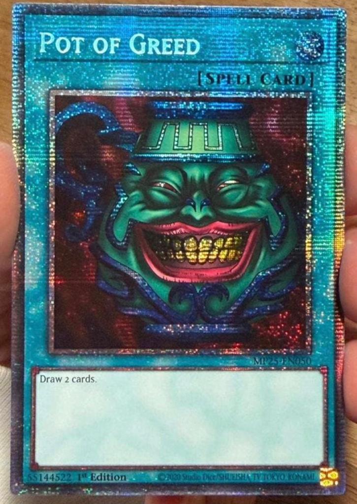 Yu-Gi-Oh! Pot of Greed MP25 1st Edition Starlight Rare Mint, Ophalen of Verzenden, Zo goed als nieuw, Losse kaart, Foil