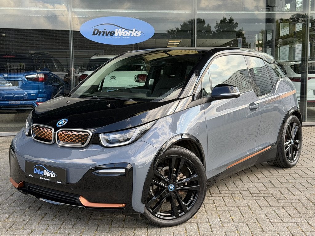 BMW i3 S Unique Forever Edition 120Ah 42 kWh | 20" | LEER |K, Auto's, BMW, Bedrijf, Te koop, i3, ABS, Achteruitrijcamera, Airbags