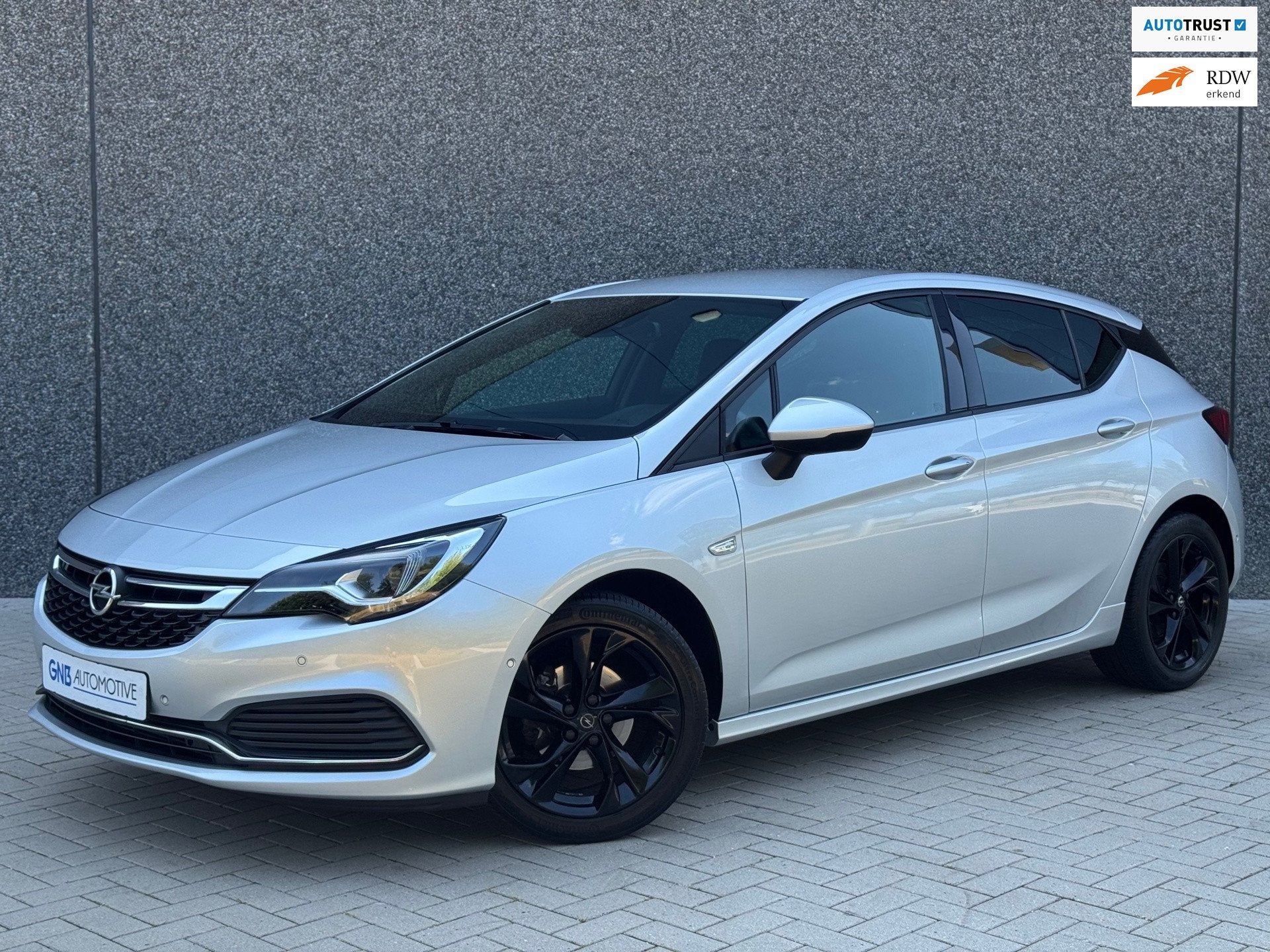 Opel Astra 1.4 Turbo | Carplay | Dodehoek assistent | Trekha, Gebruikt, 620 kg, Stoelverwarming, Bedrijf