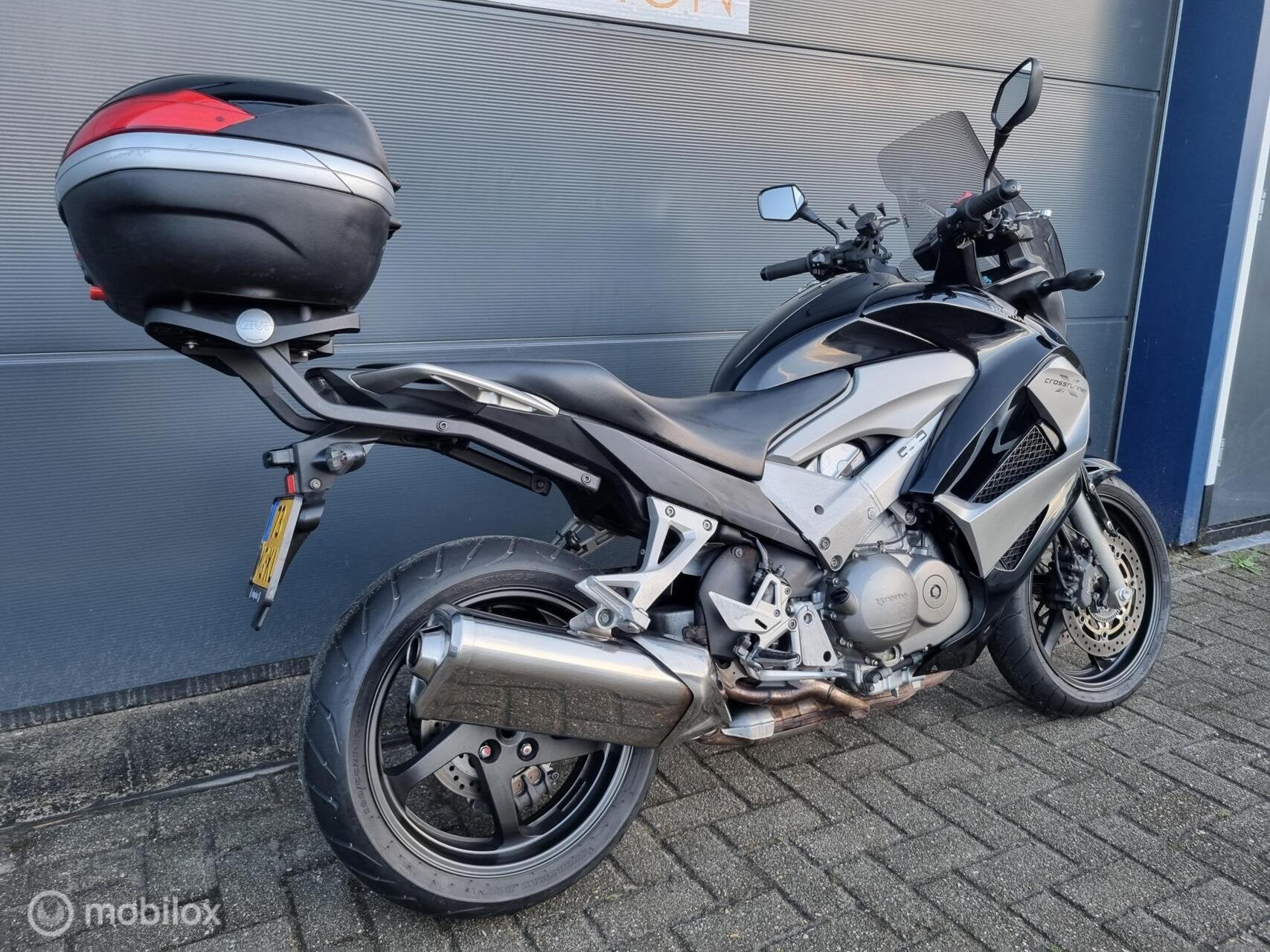 Mooie Honda VFR 800X Crossrunner C-ABS (bj 2011), 782 cc, Meer dan 35 kW, Toermotor, Handgeschakeld