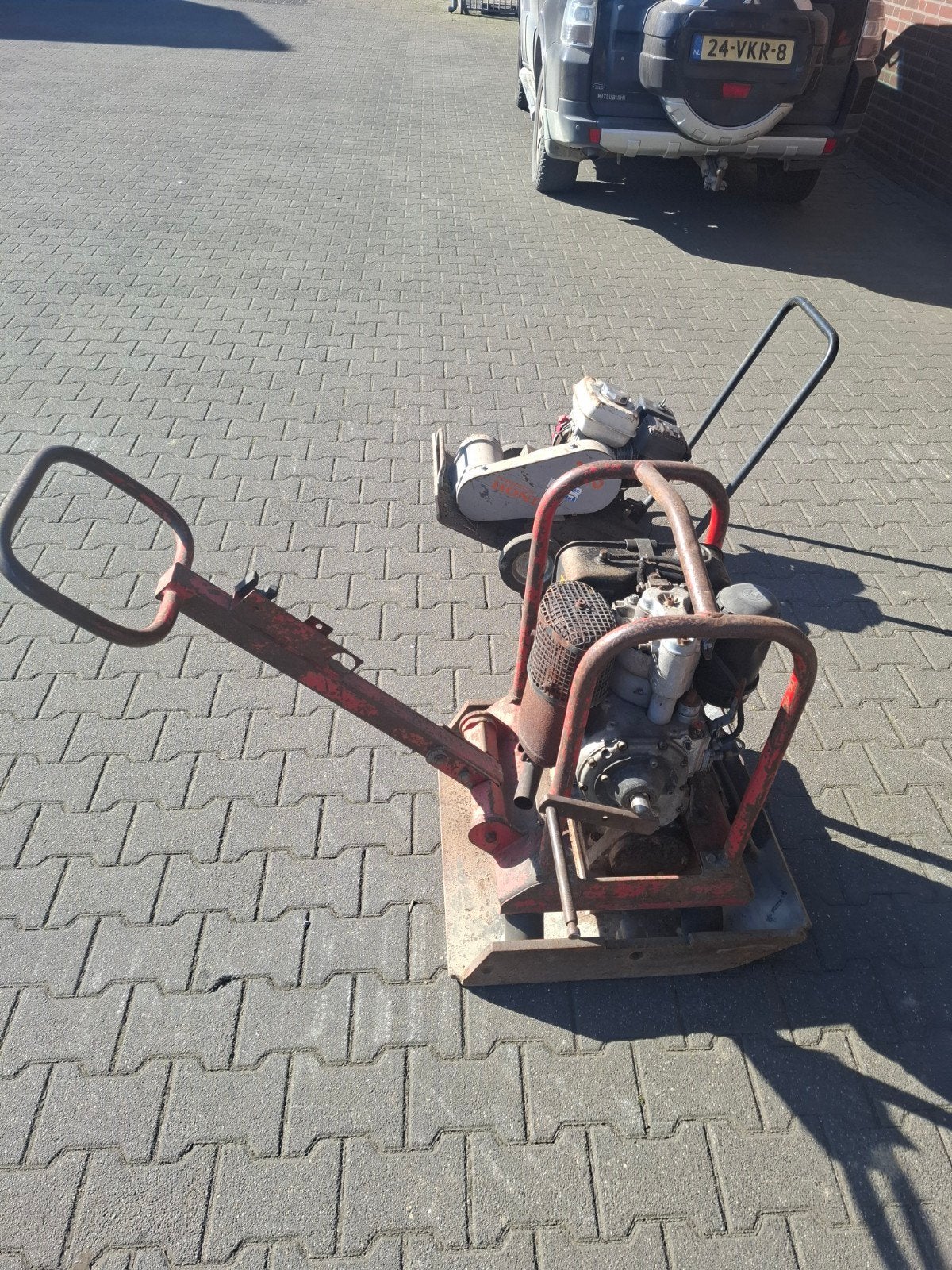 Trilplaat wacker hatz revo samac, Tuin en Terras, Ophalen of Verzenden