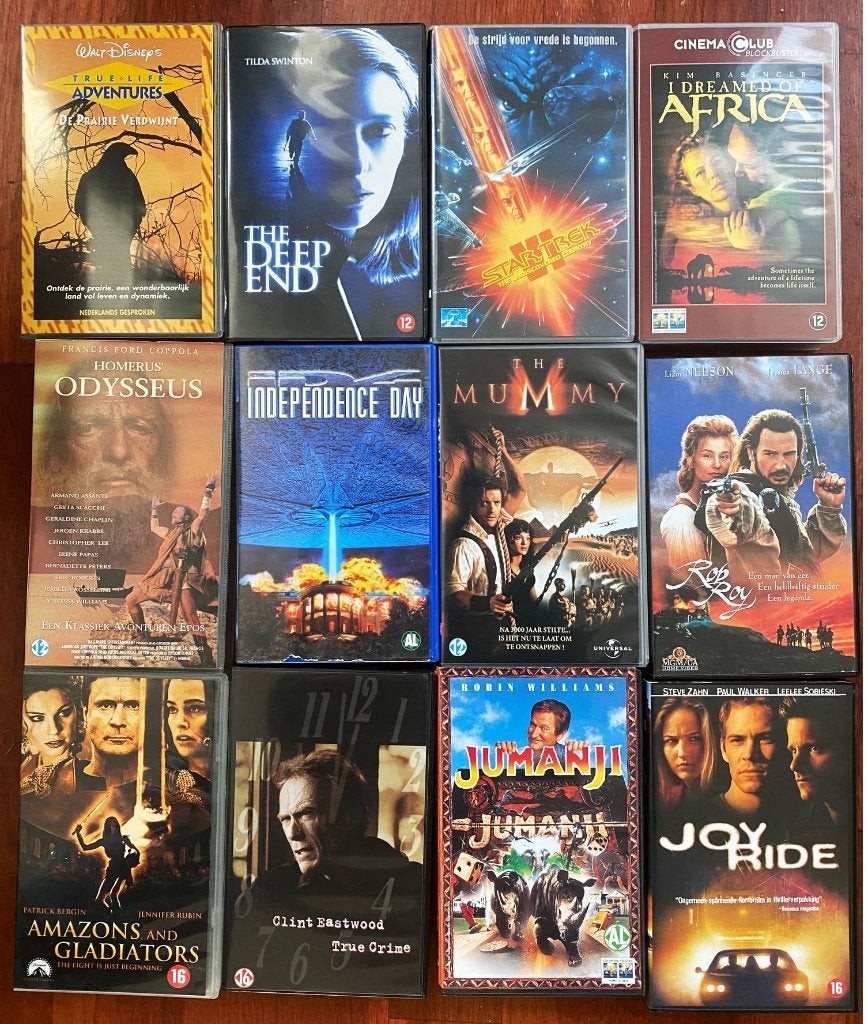 Ruim 80 videobanden   -  VHS-films, Vanaf 16 jaar, Ophalen, Zo goed als nieuw, Overige genres