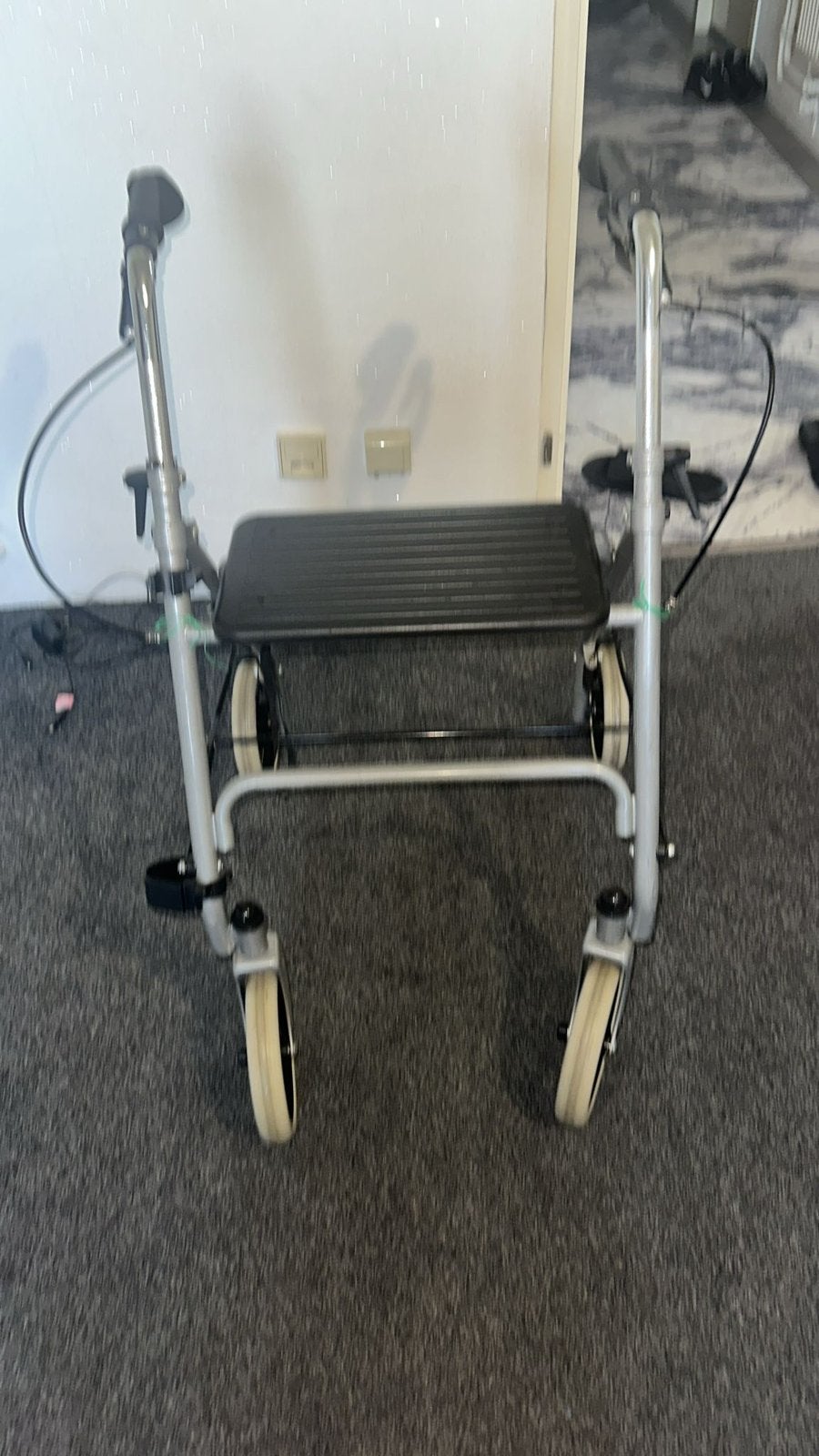 Prima en stevige rollator, Diversen, Ophalen, Opvouwbaar, Gebruikt