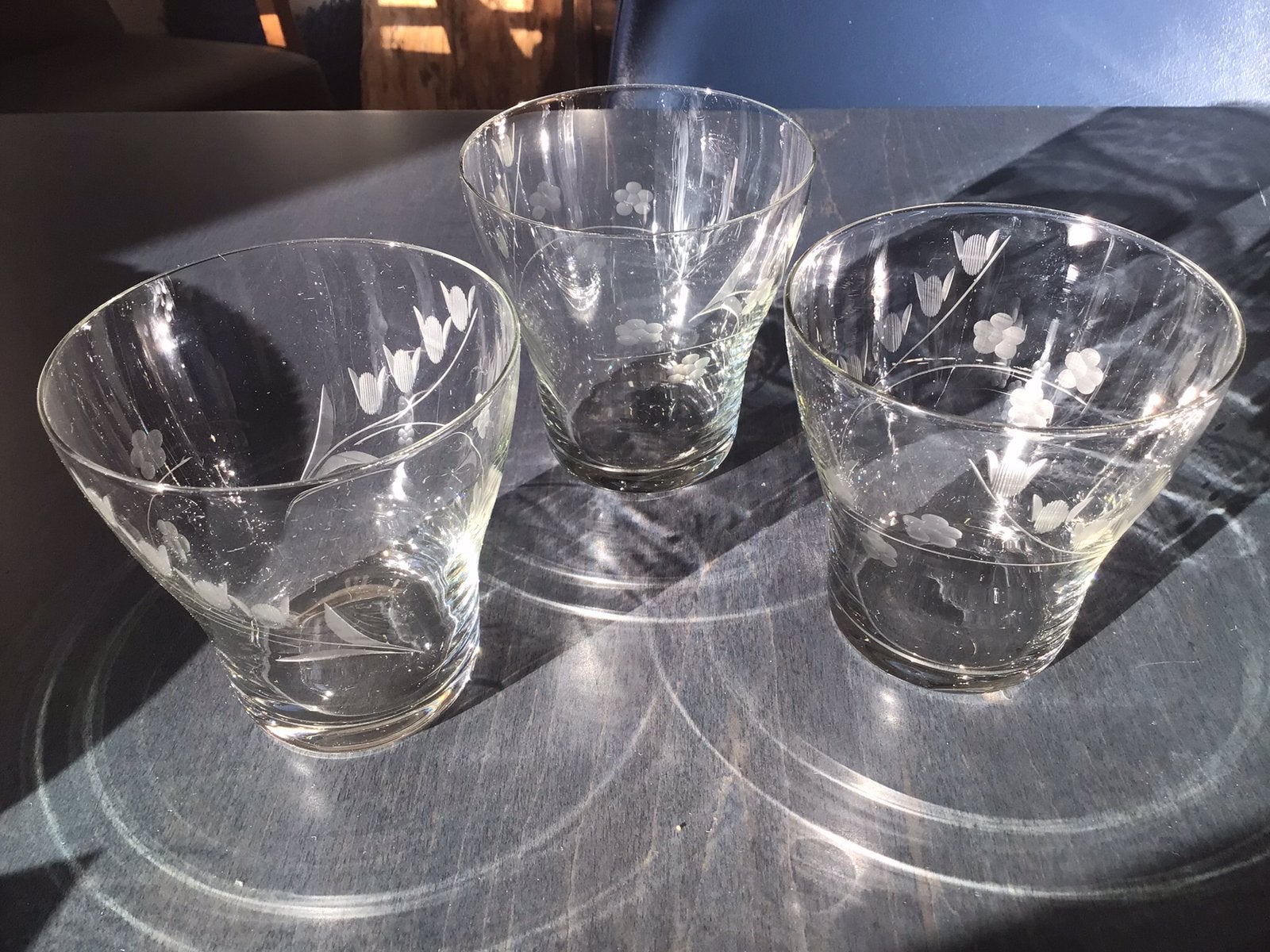 Set van 3 drink glazen gegraveerd met bloemetjes, vintage, Ophalen of Verzenden
