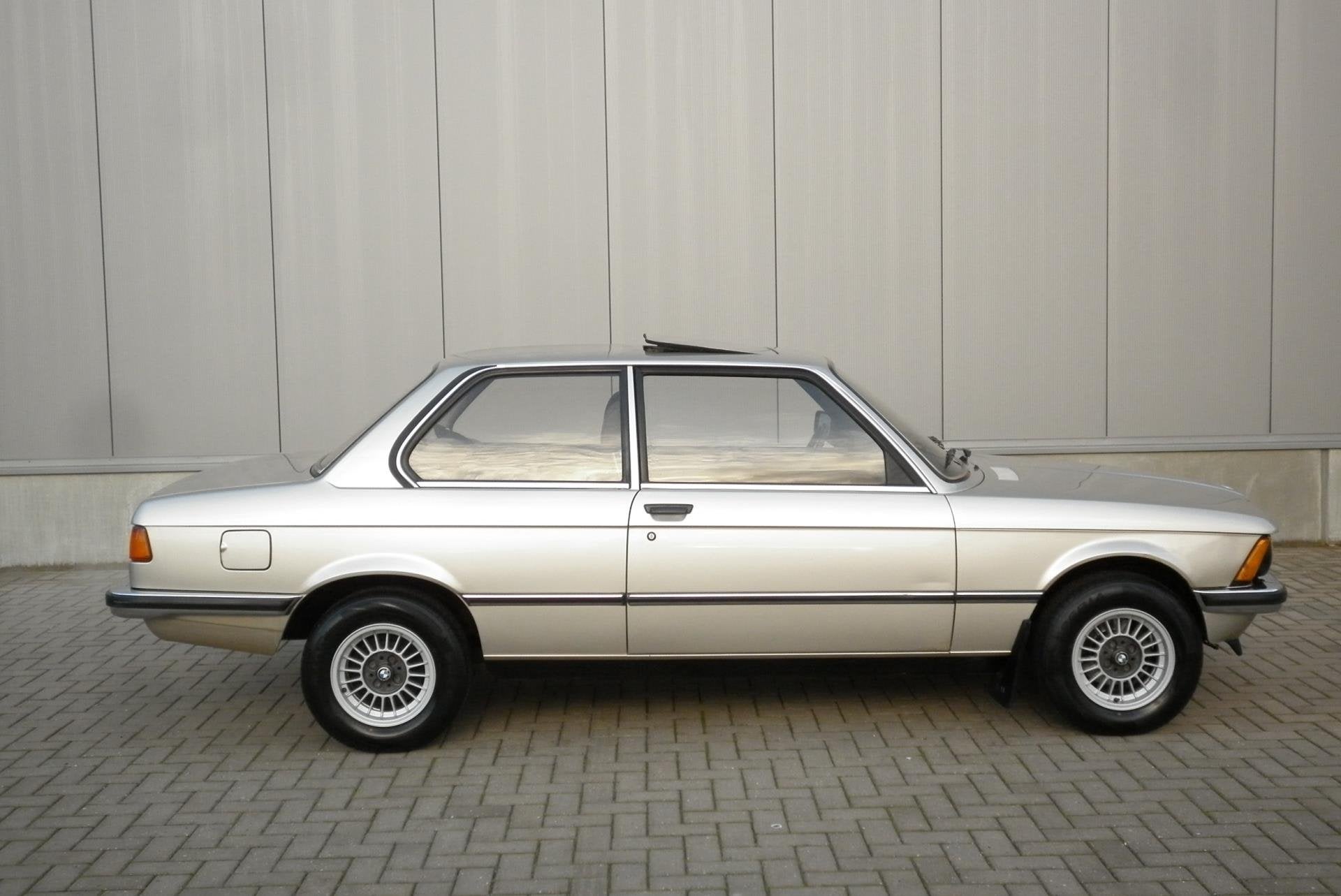 BMW 3-serie 315 E21 schuifdak mooie auto, foto 2