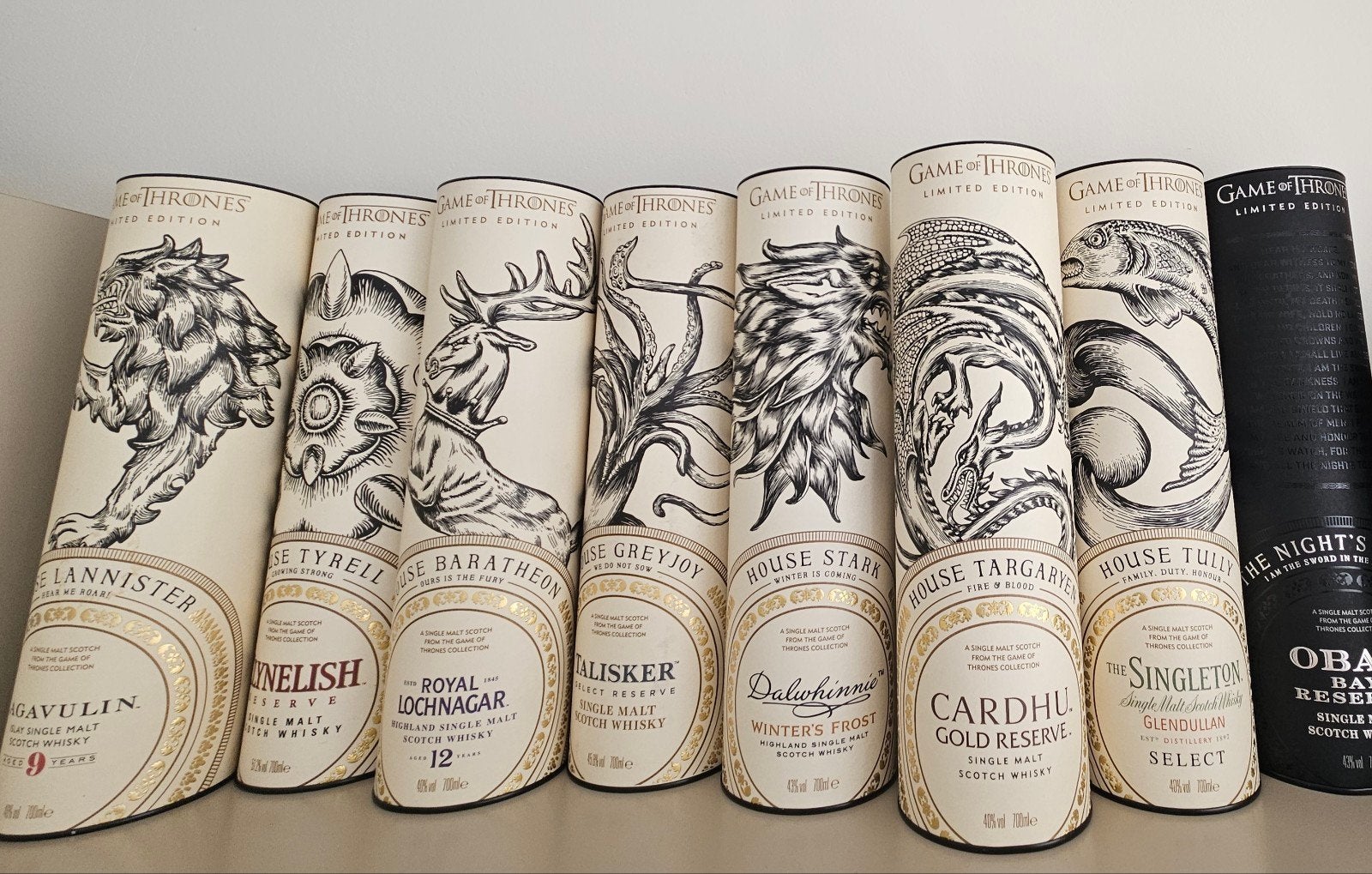 Game of Thrones Limited Edition Whisky Collectie (8 kokers), Verzamelen, Ophalen of Verzenden, Zo goed als nieuw