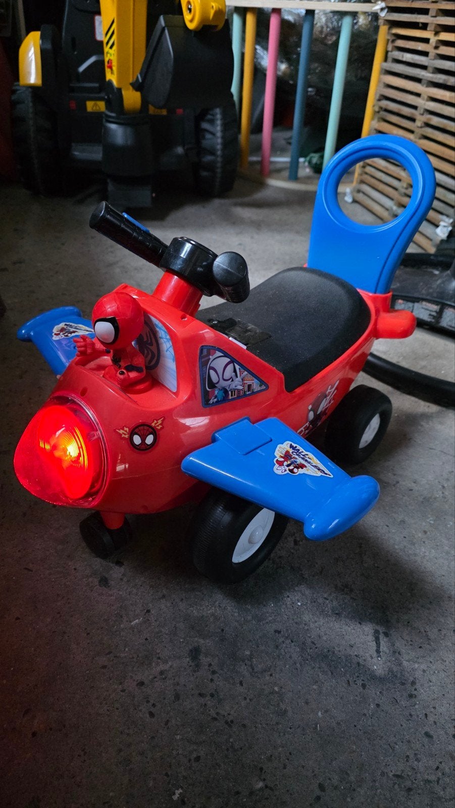 Spiderman loopvliegtuig met licht en geluid, Kinderen en Baby's, Ophalen of Verzenden