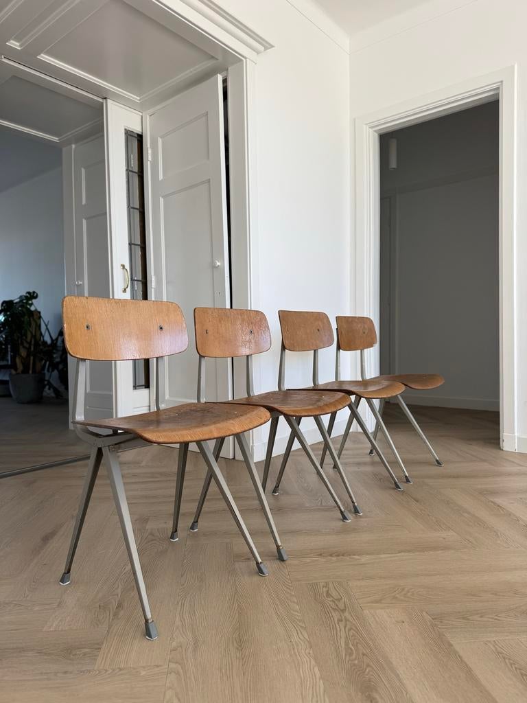 Set van 4 vintage Friso Kramer Result stoelen (1967-1970), Huis en Inrichting, Stoelen, Ophalen, Gebruikt, Overige kleuren, Vier