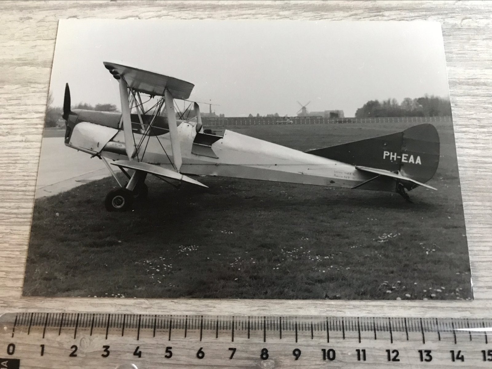 De Havilland Tiger Moth PH-EAA RLS Fokker staart Luchtvaart, Ophalen of Verzenden, Zo goed als nieuw, Kaart, Foto of Prent