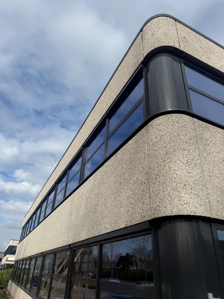 Grote partij antraciet kunststof kozijnen met dubbelglas, Doe-het-zelf en Verbouw, Ophalen