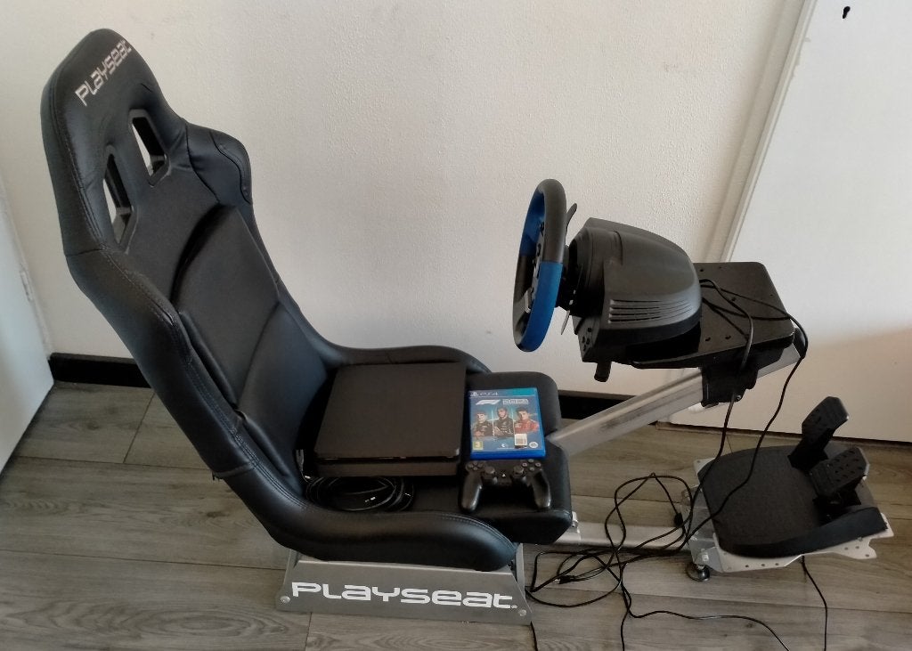 ps4 slim met Playseat Revolution Black en thrustmaster t150, Ophalen, 500 GB, Zo goed als nieuw, Met 1 controller