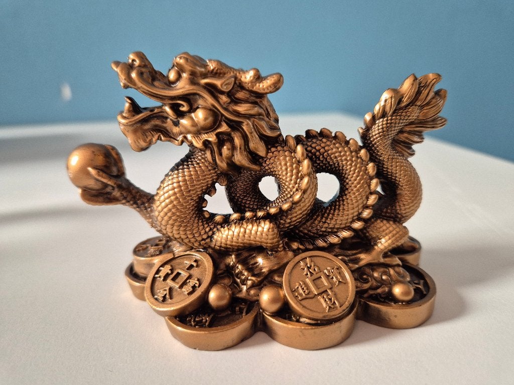 Chinese geluksdraak goudkleurig, Ophalen, Gebruikt, Dier