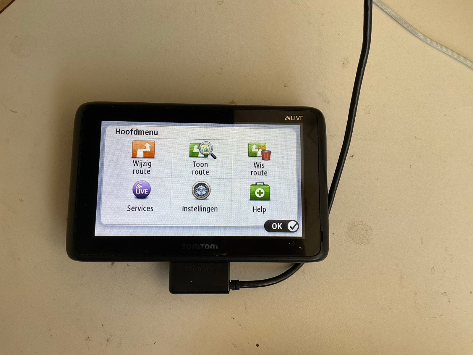 TomTom Go Live navigatiesysteem met hoesje, Ophalen of Verzenden, Gebruikt