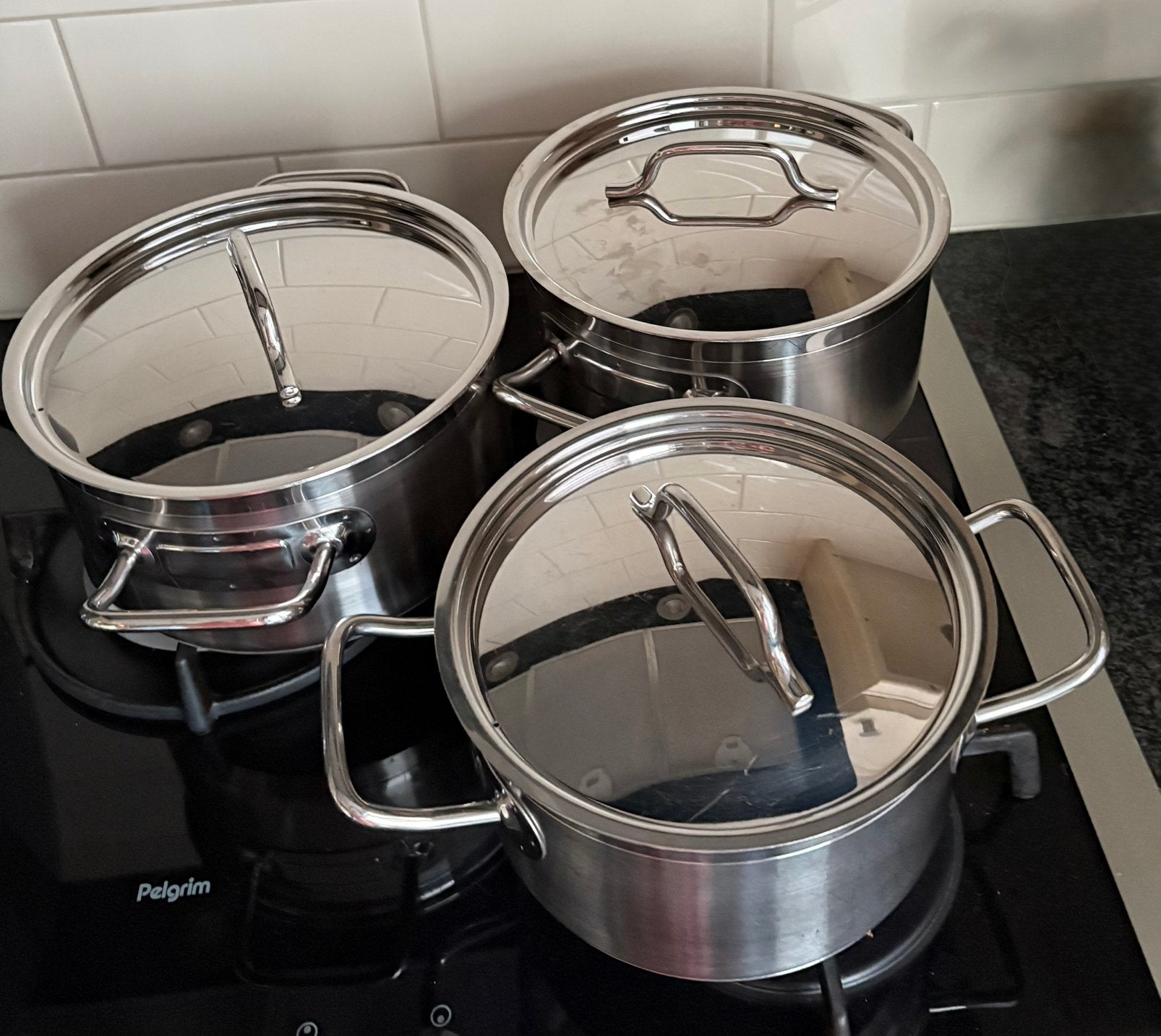 Set van 4 kookpannen, Ophalen, Zo goed als nieuw, Rvs, Pannenset