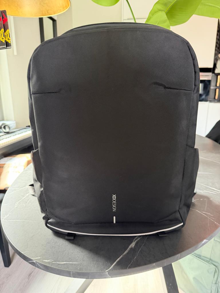XD Design Bobby Hero - XL -  Anti-Diefstal Rugzak Zwart, 25 tot 40 cm, Ophalen of Verzenden, Zo goed als nieuw, Waterdicht