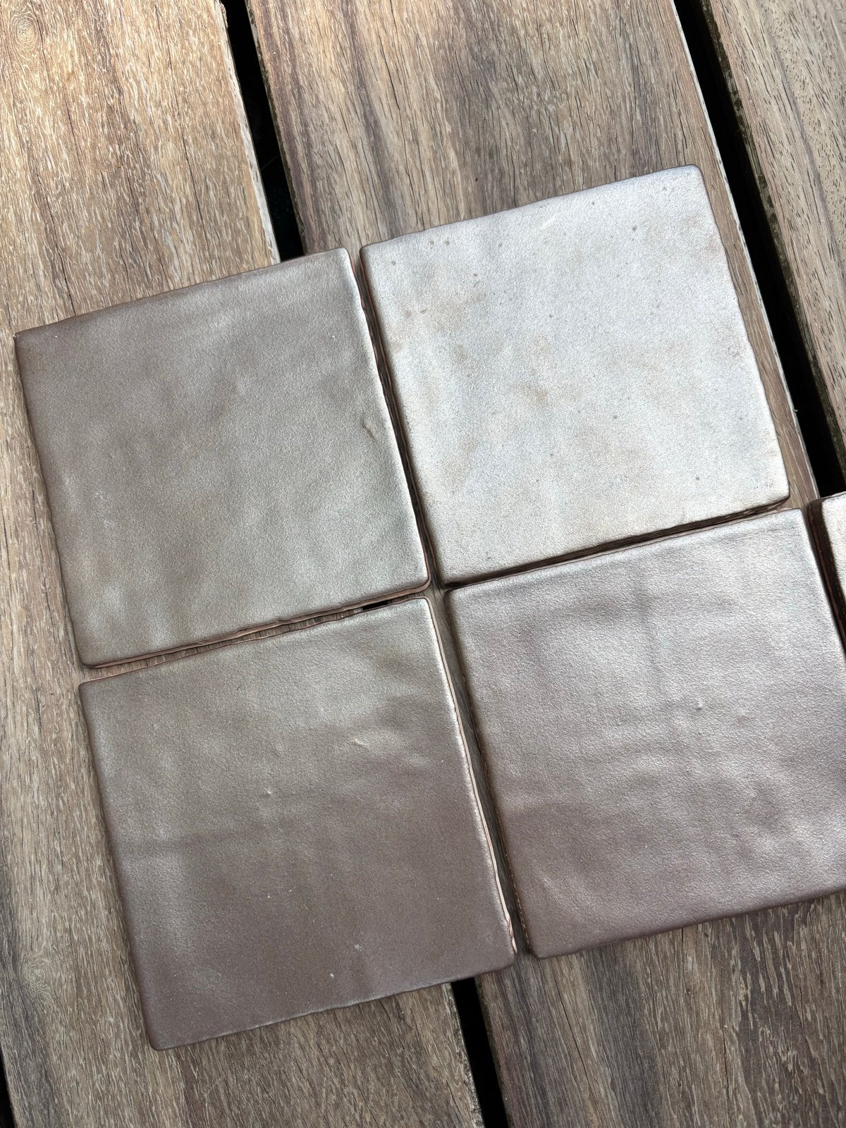Bronskleurige tegels 13x13 cm - 0,507 m² per doos, Ophalen, Nieuw, Keramiek, Minder dan 5 m²