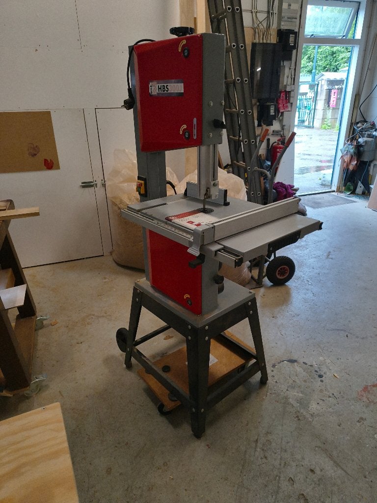 HBS 300j Hout lintzaag, Ophalen, Gebruikt, 70 mm of meer, 600 tot 1200 watt
