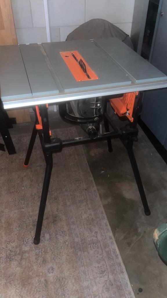 Black+Decker tafelzaag 1800W - Zo goed als nieuw, Ophalen, Cirkelzaag, 70 mm of meer, Zo goed als nieuw