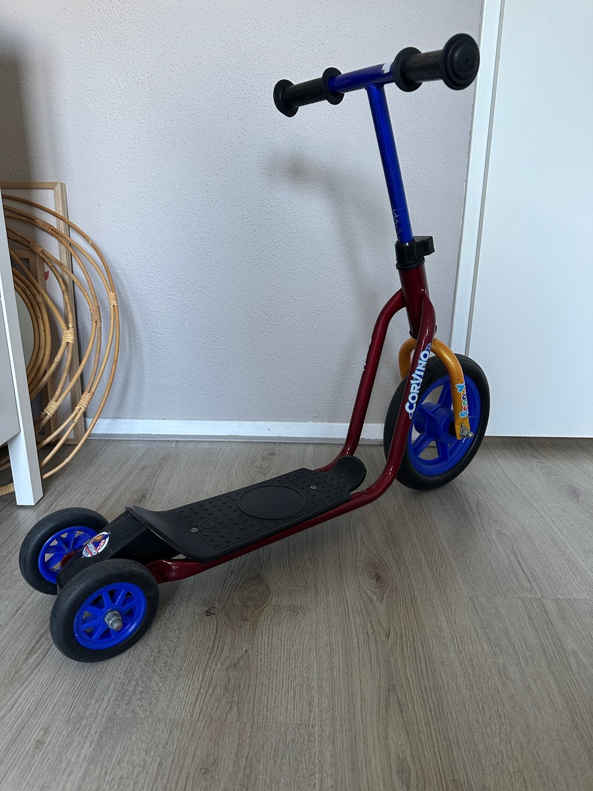 Corvino Cycles driewieler step voor kinderen (vaste prijs), Ophalen of Verzenden, Gebruikt, Gewone step