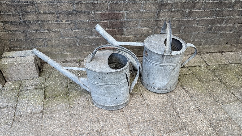 Set van 2 vintage zinken gieters, Ophalen of Verzenden