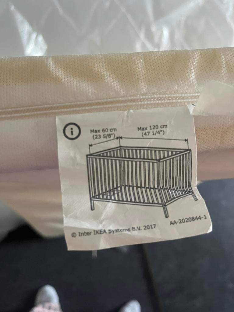 Matrasje voor  Ikea babybed, Ophalen of Verzenden, Zo goed als nieuw, Ledikant