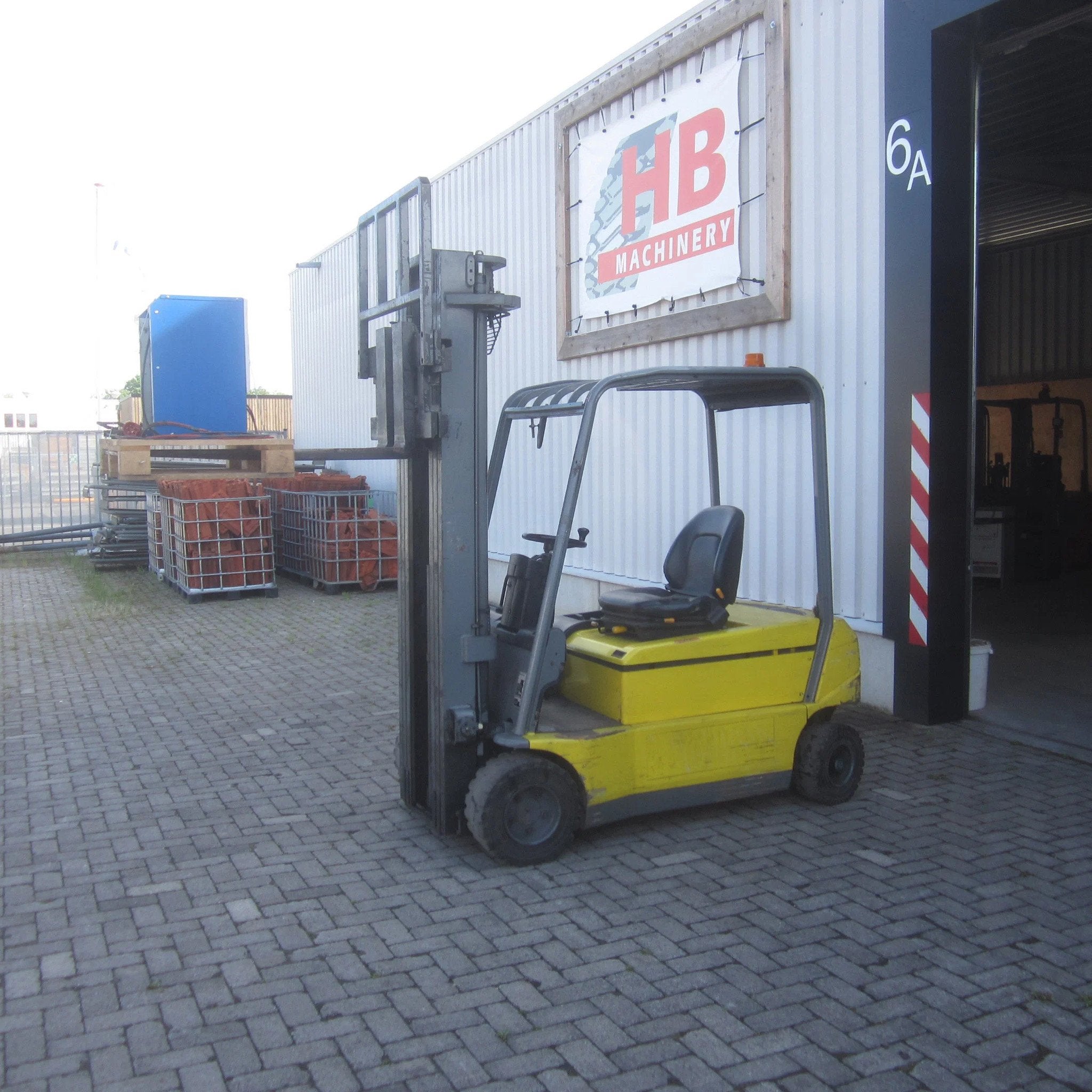 Montini Bingo 204, elektrisch, triplex, side shift., 2000 tot 3000 kg, Elektrisch, Heftruck, Montini