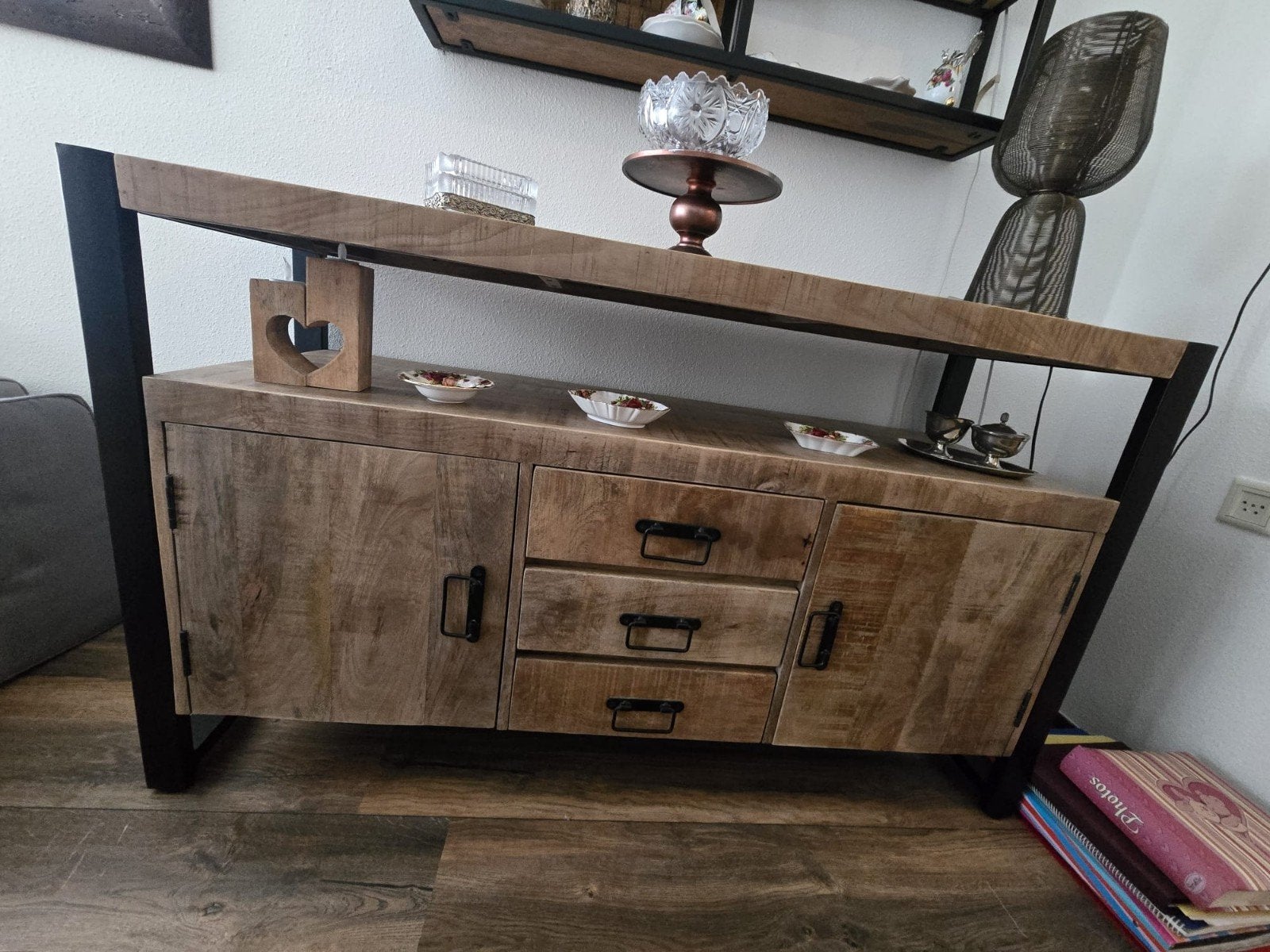 Mango houten meubelen., Huis en Inrichting, Ophalen, Zo goed als nieuw, 25 tot 50 cm, 50 tot 100 cm