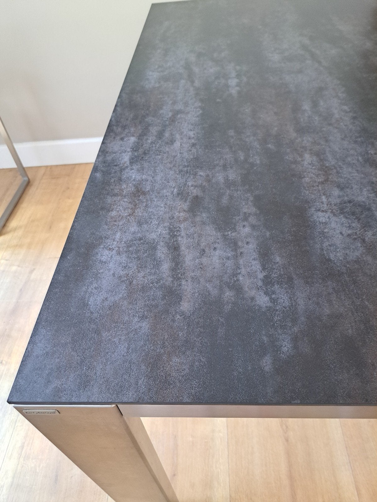 Bert Plantagie eettafel met keramisch blad, Huis en Inrichting, Tafels | Eettafels, Ophalen, Overige materialen, 200 cm of meer