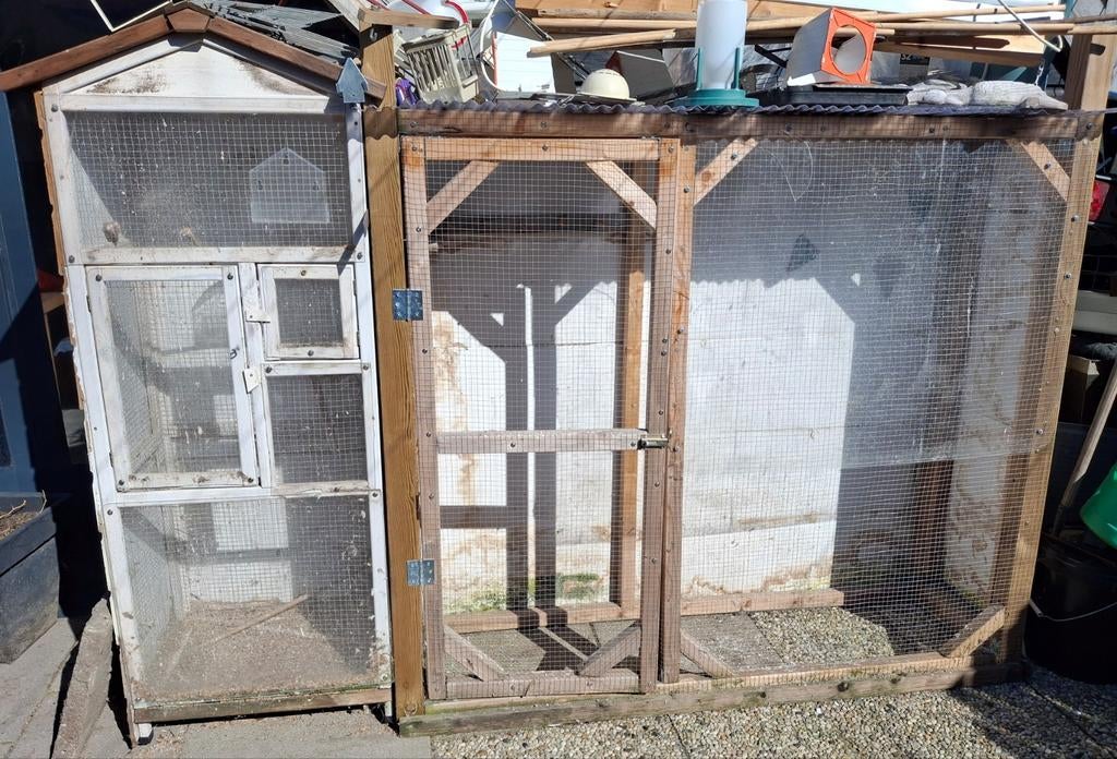 Vogelhok, Dieren en Toebehoren, Ophalen of Verzenden, Zo goed als nieuw, Hout, Vogelkooi