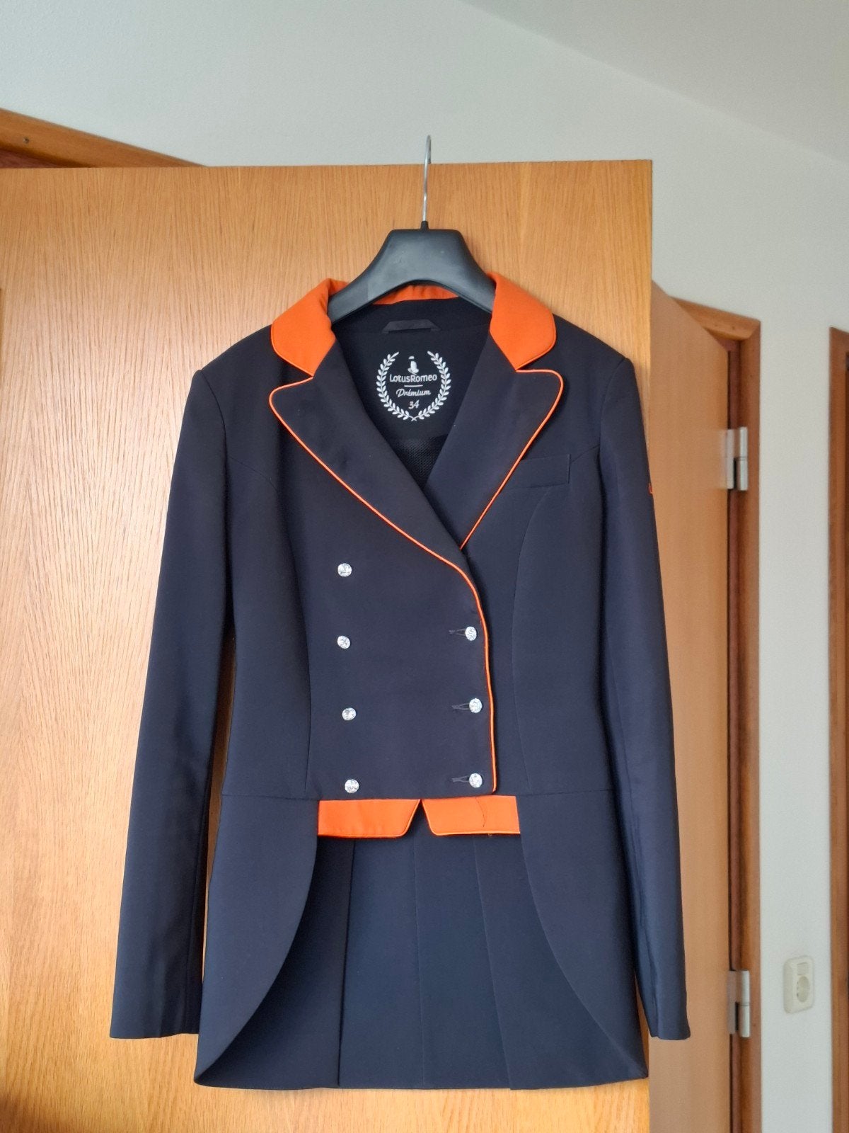 Lotus romeo wedstrijdjasje, Dieren en Toebehoren, Paardrijkleding, Ophalen of Verzenden, Dressuur, Kinderen, Bovenkleding