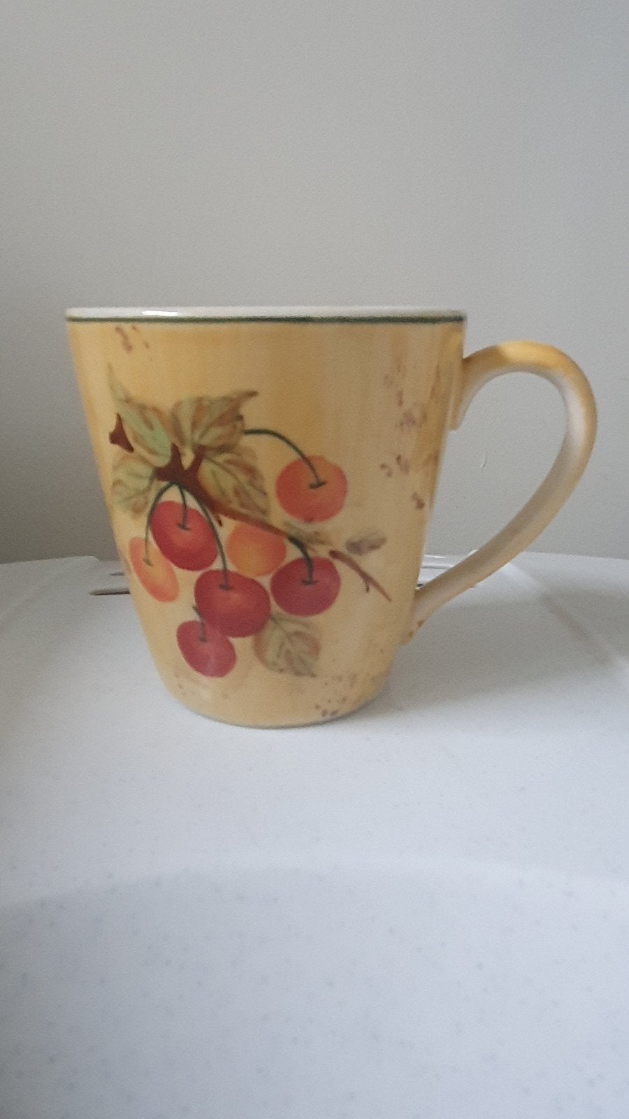 GEZOCHT: Vic's koffiemok/koffiebeker, Ophalen of Verzenden, Zo goed als nieuw, Overige stijlen, Kop(pen) en/of Schotel(s)