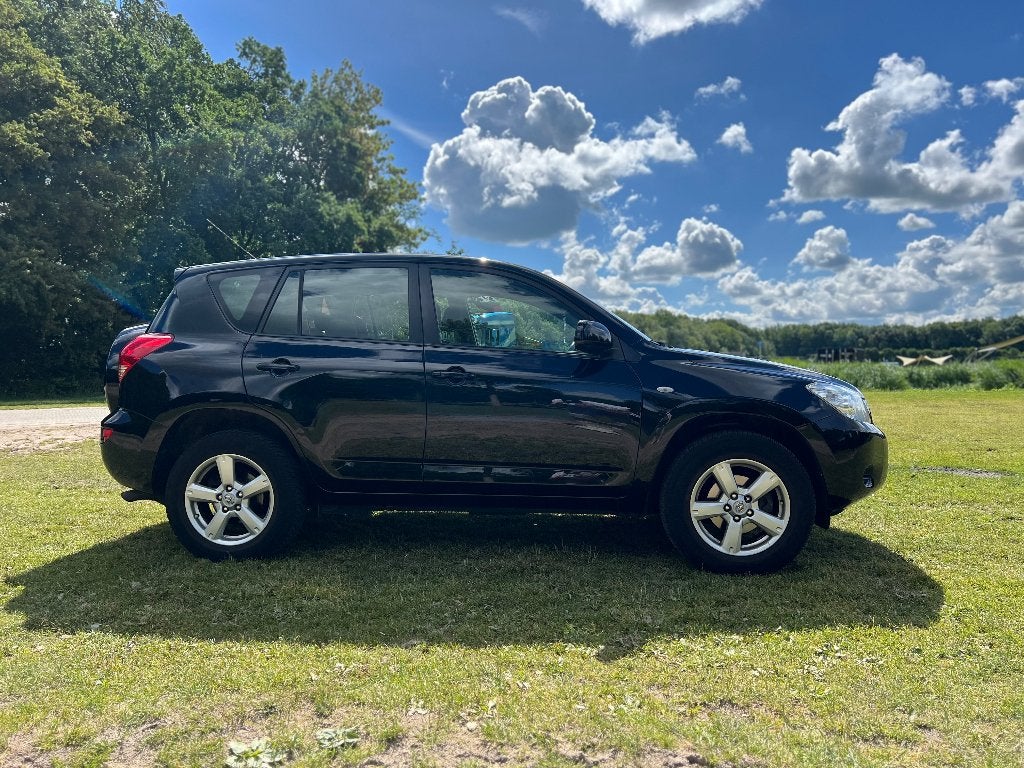 Toyota RAV4 2.0 Automat, 4WD, original NL, Automaat, 4 cilinders, Zwart, Particulier