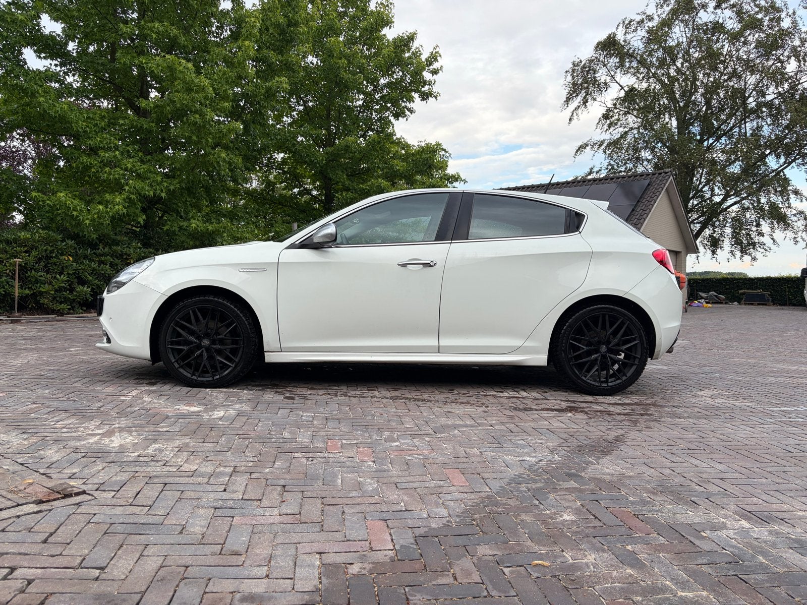 Alfa Romeo Giulietta 2.0 JTDM 176pk Sport | Xenon | Flippers, Auto's, Stof, 4 cilinders, Diesel, Particulier