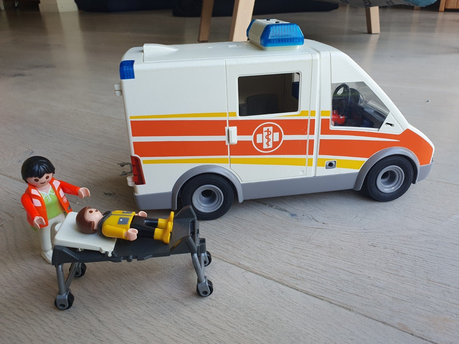 Playmobil Ambulance met Figuren en Brancard, Kinderen en Baby's, Ophalen of Verzenden, Gebruikt, Overige series, Voertuig
