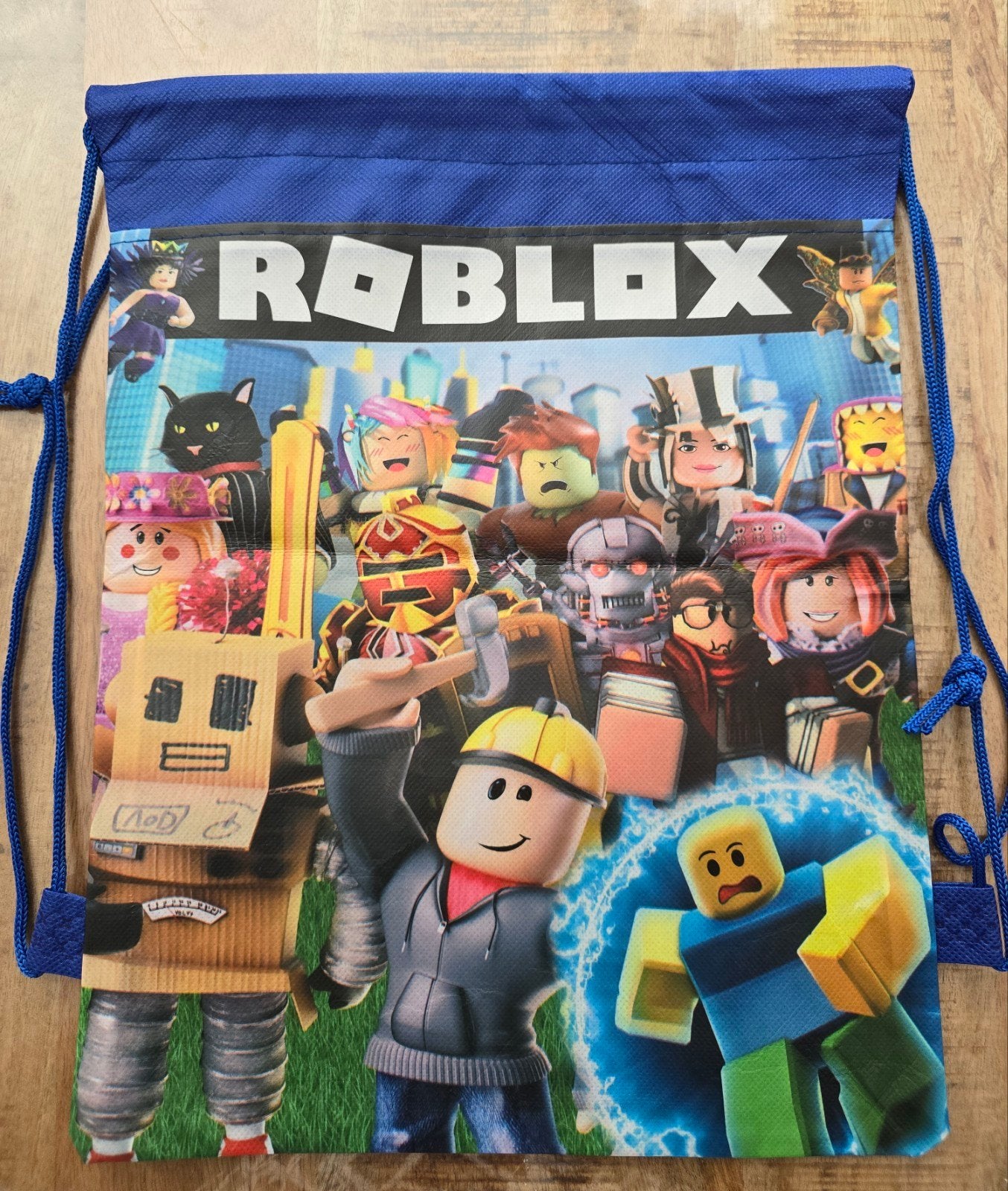 Nieuwe Roblox Gymtas / Rugzak 30x40cm, Ophalen of Verzenden, Nieuw, Jongen of Meisje