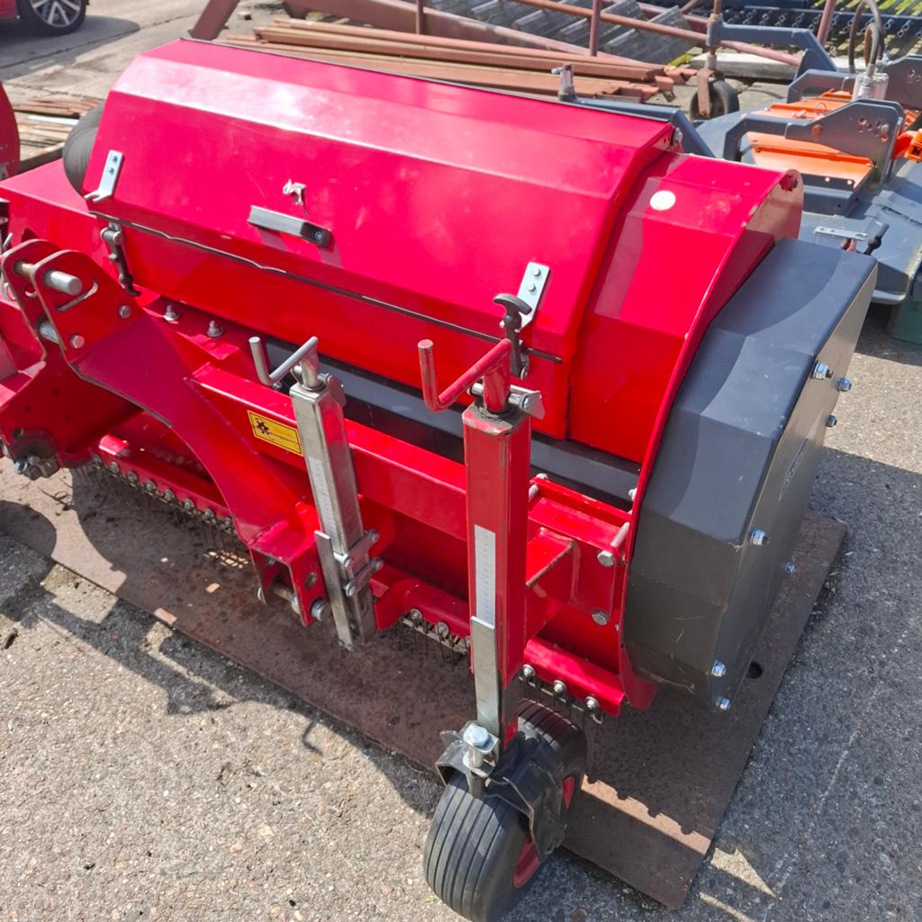 REDEXIM VERTI TOP VM 1800 VERTI COMPRES KUNSTGRAS REINIGER, Doe-het-zelf en Verbouw, Compressors, 100 liter of meer, Ophalen of Verzenden