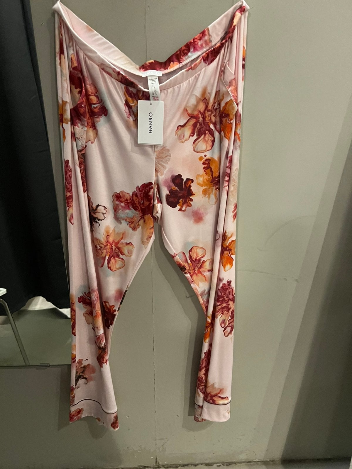 Hanro lounge/pyjama broek maat 50 NIEUW!! Nu €25,-, Kleding | Dames, Pyjama's, Ophalen of Verzenden, Nieuw
