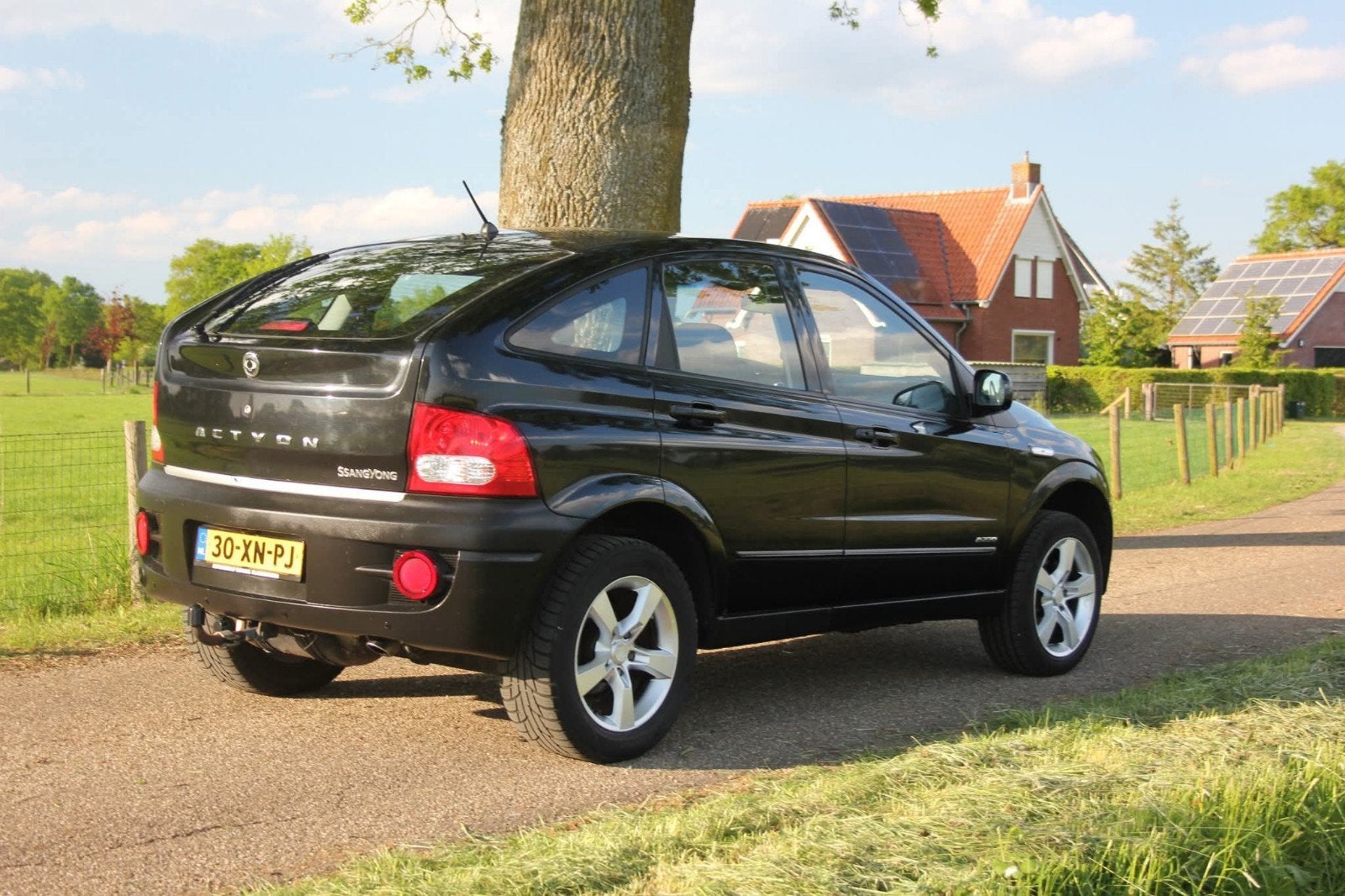 SsangYong Actyon 2.3 A230 2WD 2007 LPG Zwart, Achterwielaandrijving, 4 cilinders, Zwart, Origineel Nederlands