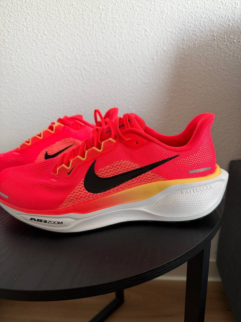 Nike Pegasus 41 - Size 44, Sport en Fitness, Loopsport en Atletiek, Ophalen of Verzenden, Zo goed als nieuw, Hardlopen, Hardloopschoenen