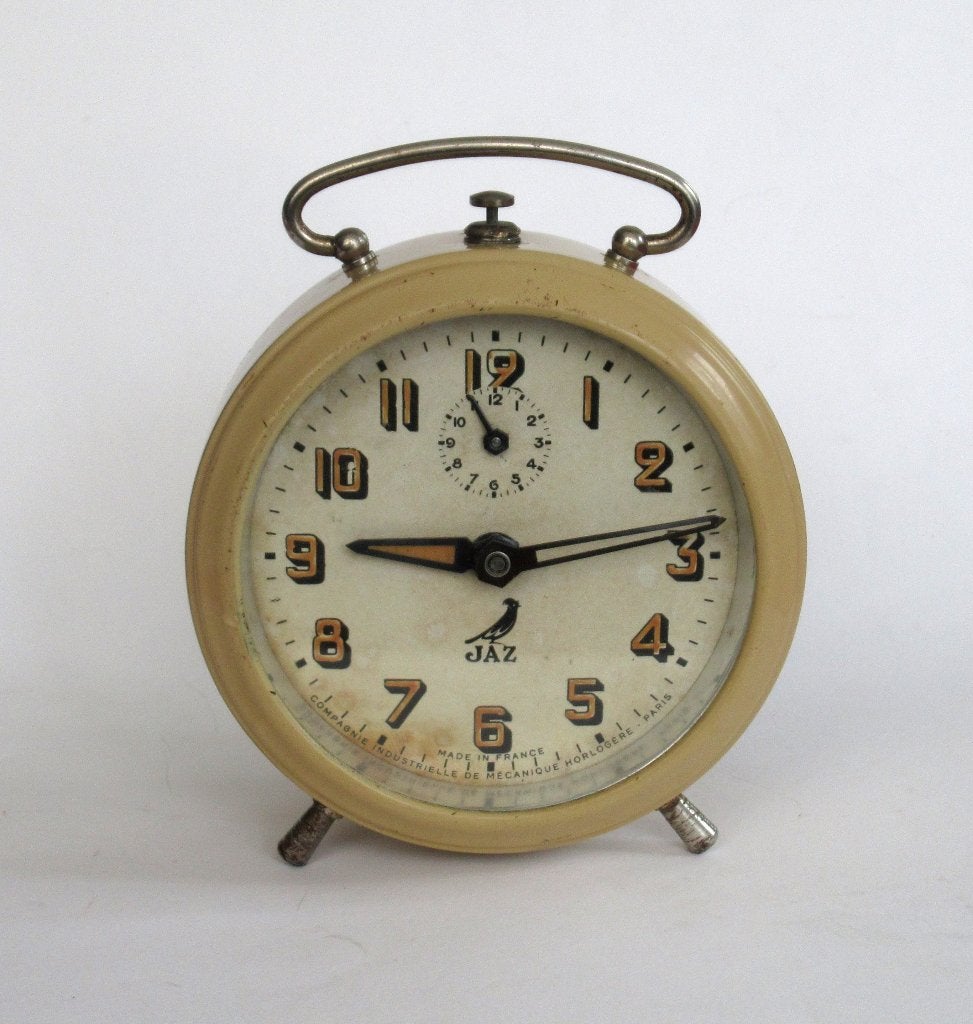 JAZ Franse vintage mechanische wekker uit de jaren 40-50., Antiek en Kunst, Ophalen of Verzenden