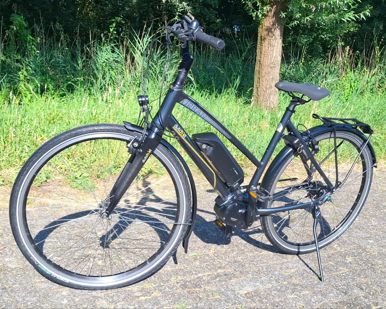 Foto 6 van Nette DutchID elektrische damesfiets, Middenmotor, 54cm✅️