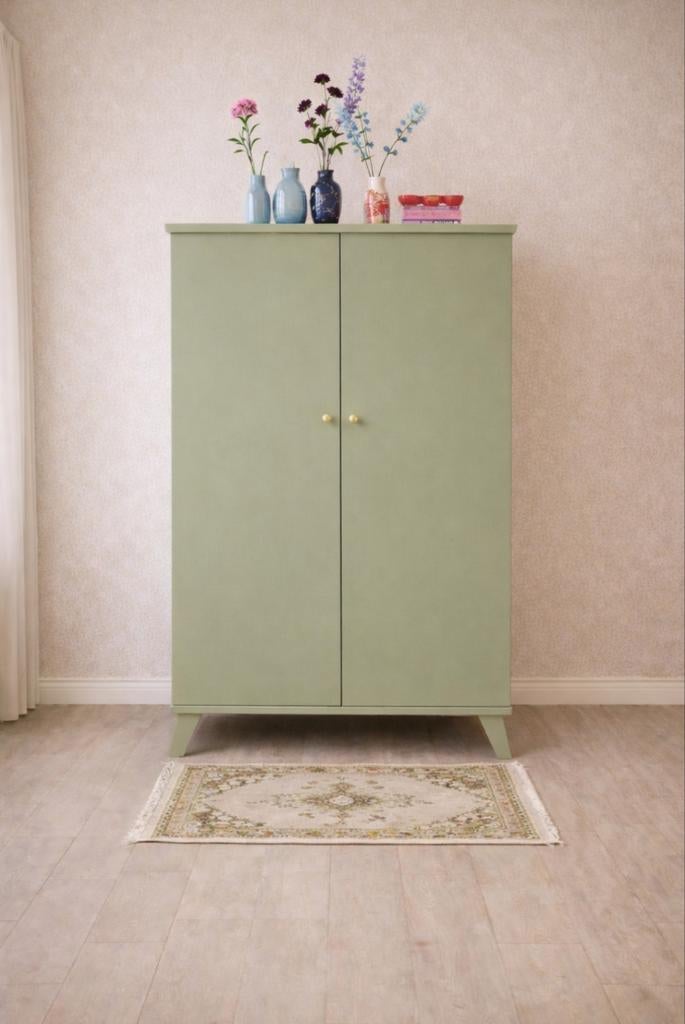 Kleding kast baby kamer vintage, 50 tot 70 cm, 105 cm of meer, Ophalen of Verzenden, 100 cm of meer