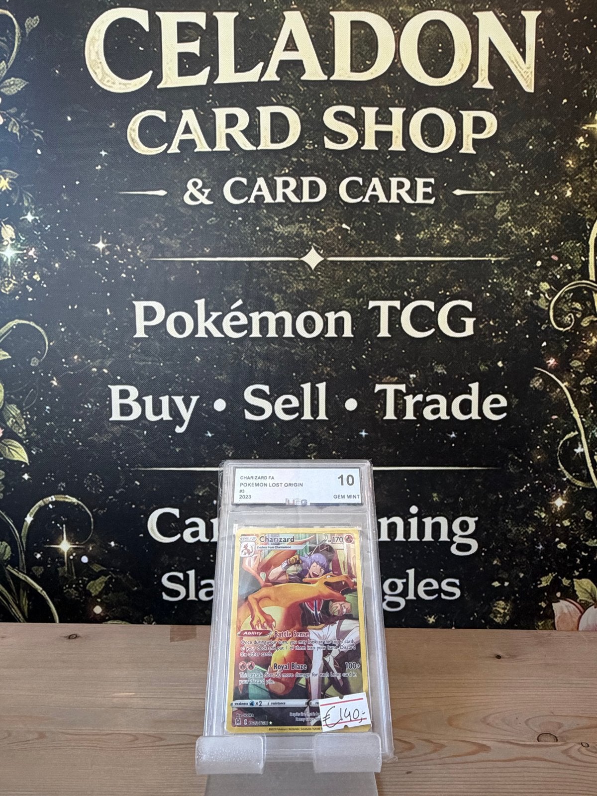 Charizard FA Pokémon Lost Origin UCG 10 Gem Mint, Ophalen of Verzenden, Nieuw, Losse kaart