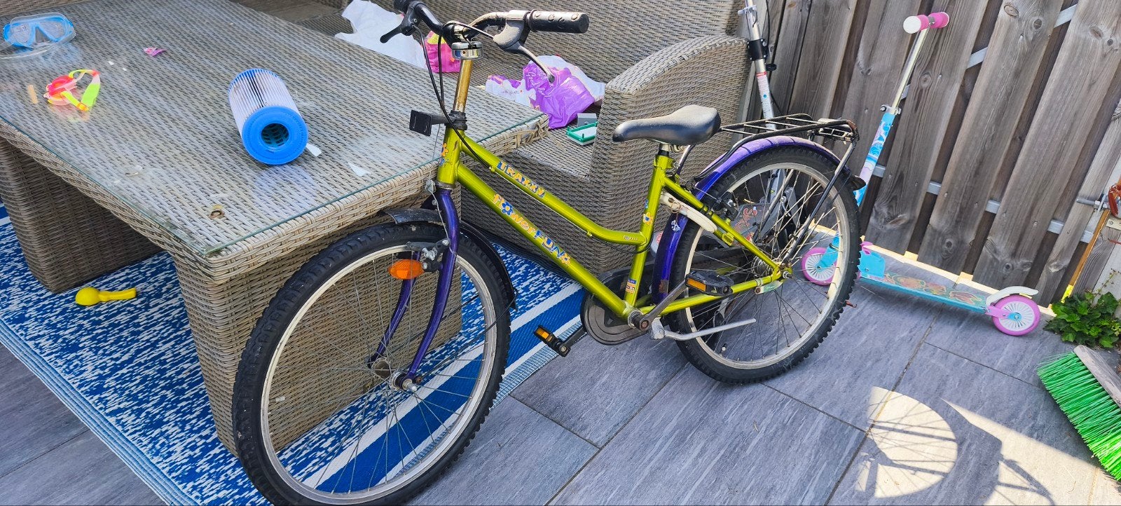 Gratis kinderfiets, Ophalen