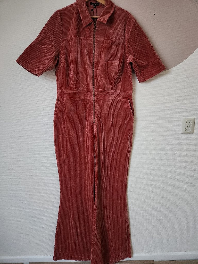 King Louie roze Garbo Flare Jumpsuit Corduroy - 44, Maat 42/44 (L), Nieuw, Ophalen of Verzenden, King Louie