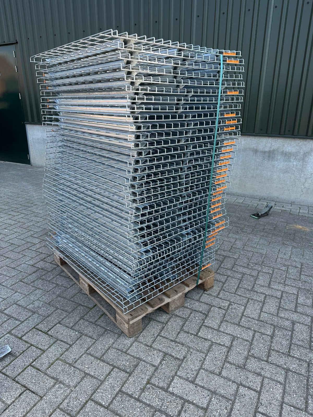 Gaaslegborden 750kg draagvermogen., Doe-het-zelf en Verbouw, Metalen, Ophalen, Zo goed als nieuw