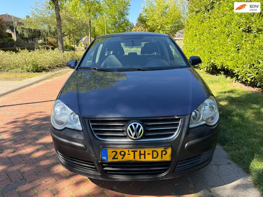Volkswagen Polo 1.4-16V Optive, Airco, APK 21-04-2027., Auto's, Volkswagen, Voorwielaandrijving, 15 km/l, 4 cilinders, Blauw