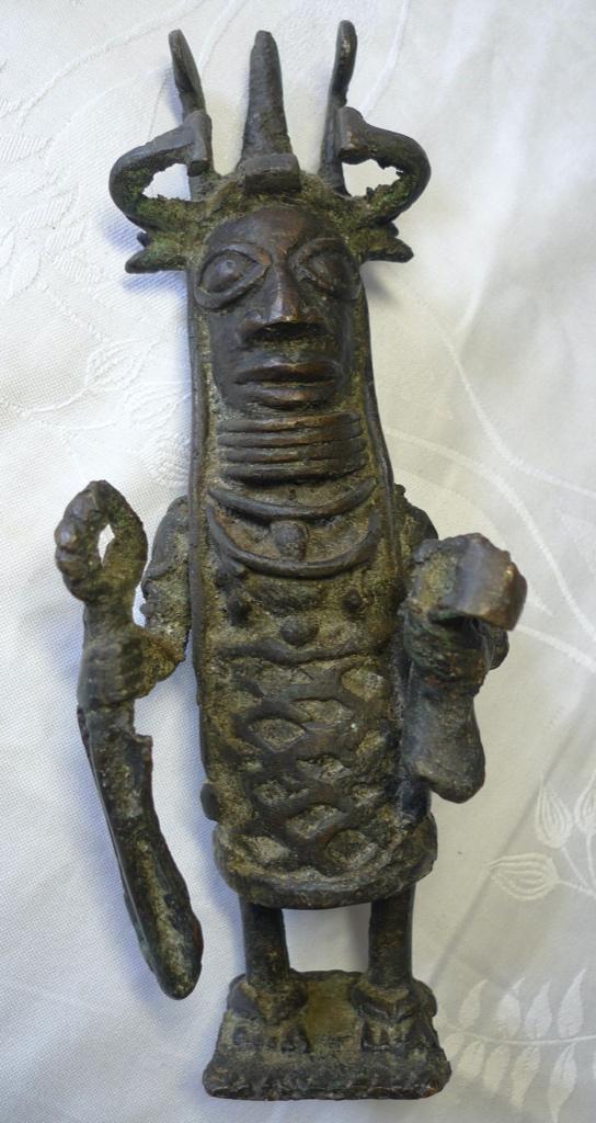 bronzen beeld uit Nigeria, Ophalen of Verzenden