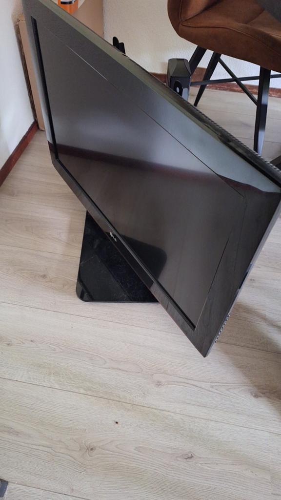 LG TV 32LD350 - Goede staat, zonder afstandsbediening, Ophalen, 100 cm of meer, 50 Hz, LG