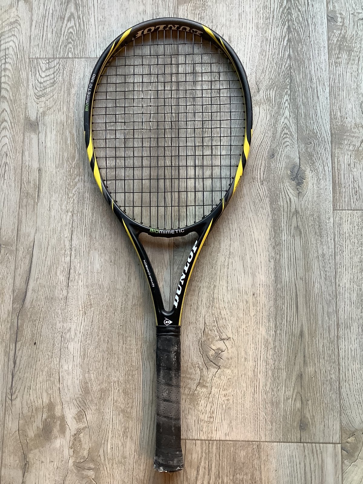 Dunlop biomimetic 500 tennisracket, Sport en Fitness, Tennis, Ophalen of Verzenden, Zo goed als nieuw, Racket, Dunlop